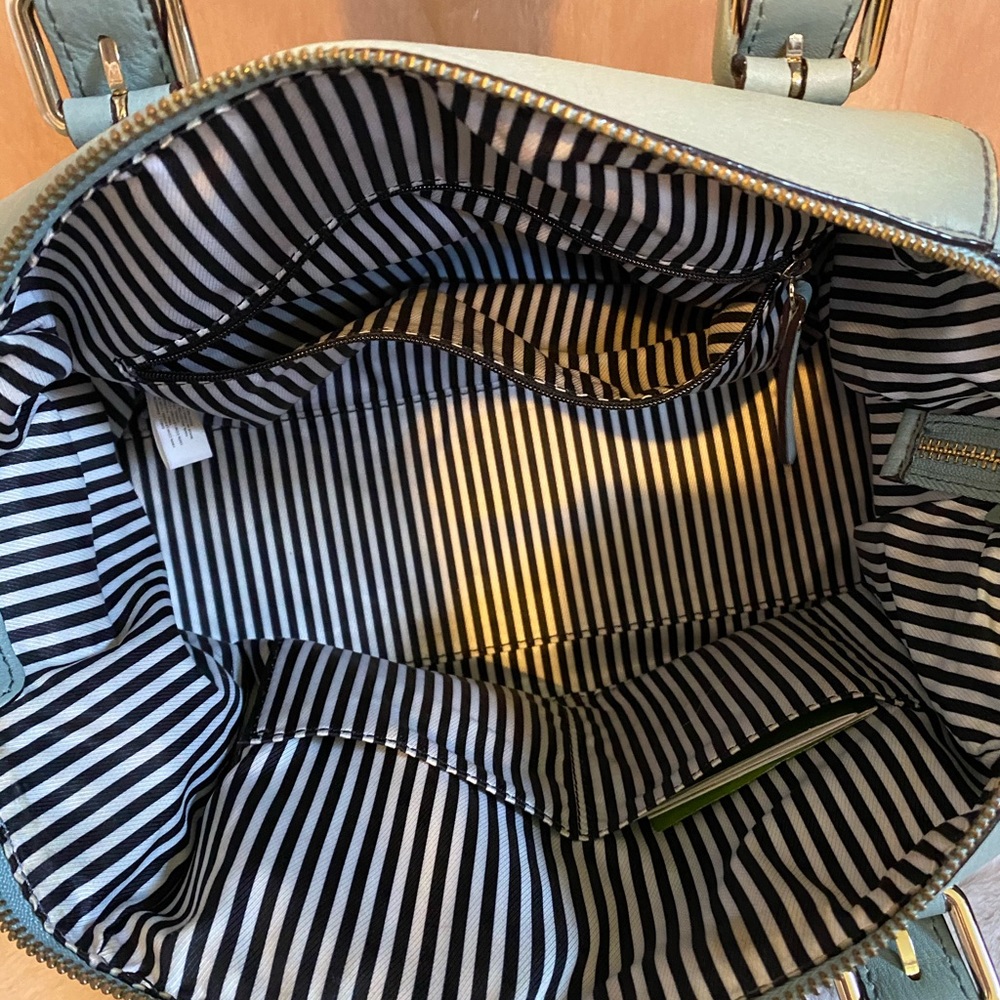 Small Kate Spade Solan - Picture 4 of 4